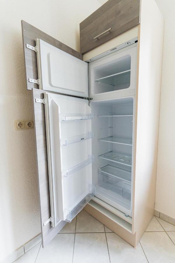Appartment In Den Weinbergen Bei Mainz - Mit 2X Doppelzimmern, 1X Grosses Wohnzimmer, Bad & Kueche Stadecken-Elsheim Экстерьер фото